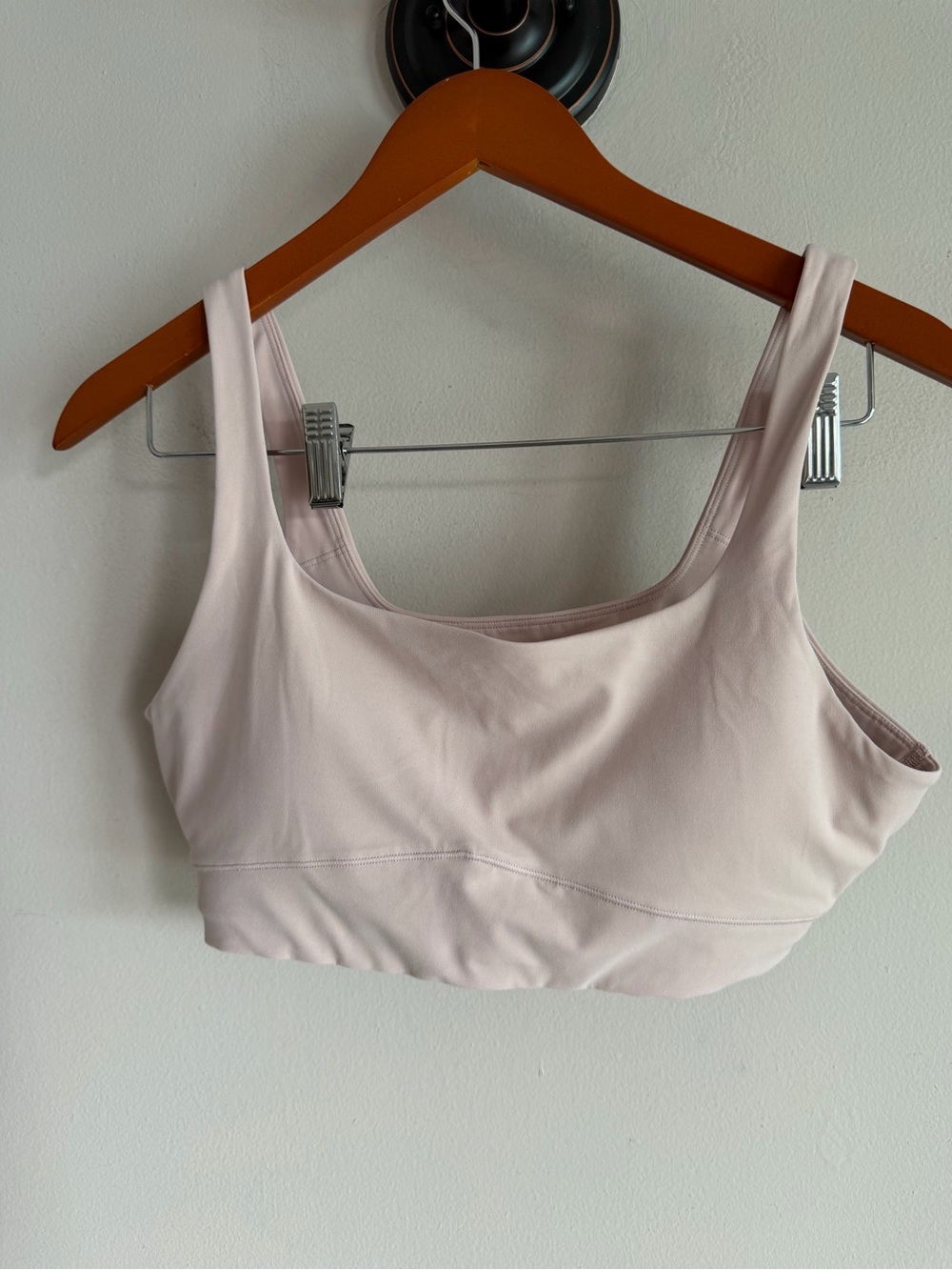 Vuori Yosemite Sports Bra Pale Pink Square Neck Activewear Top Womens